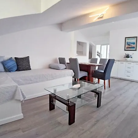 Luxury Pool House Prka *korcula*racisce* Apartment